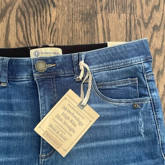 NEW Democracy high rise straight jeans - Picture 2 of 11